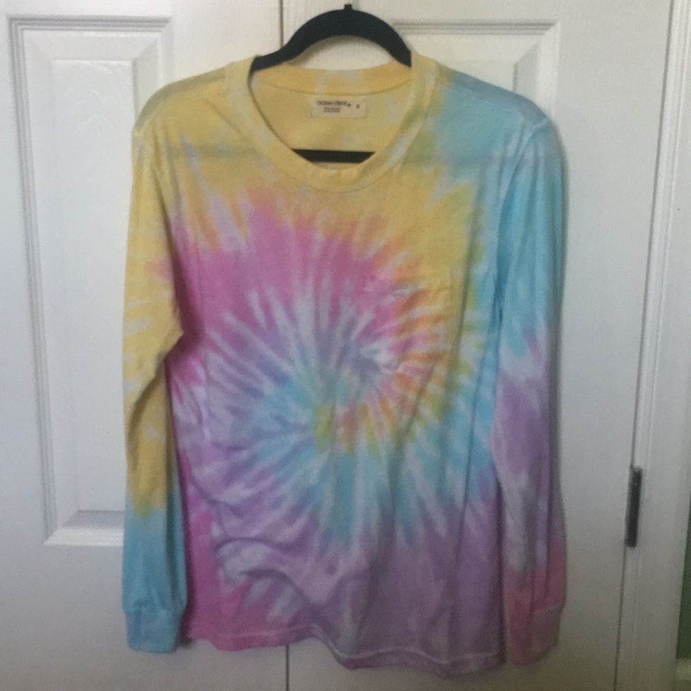 Ocean Drive long sleeve women’s Tie Dye shirt
